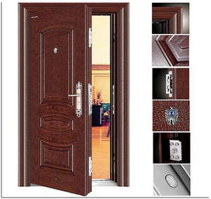 Входные металлические двери могут быть не только прочными, но и красивыми.