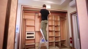 Раздвижные двери на шкаф