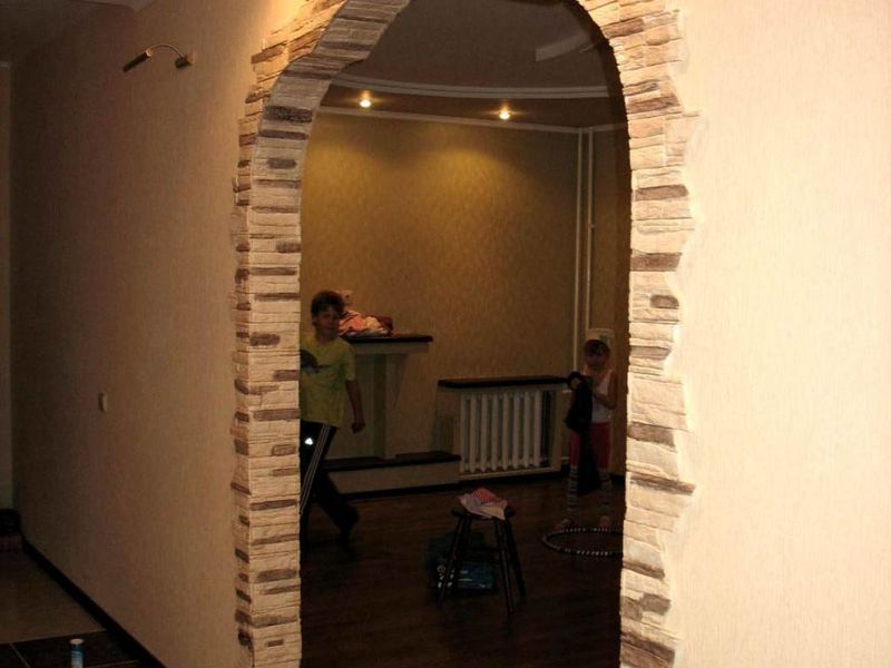 Каменная арка в квартире